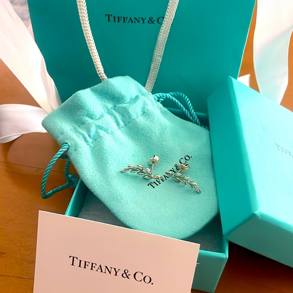 FLASH SALE! 
Olive Leaf Climber Earrings | Paloma Picasso® Tiffany @ Co.